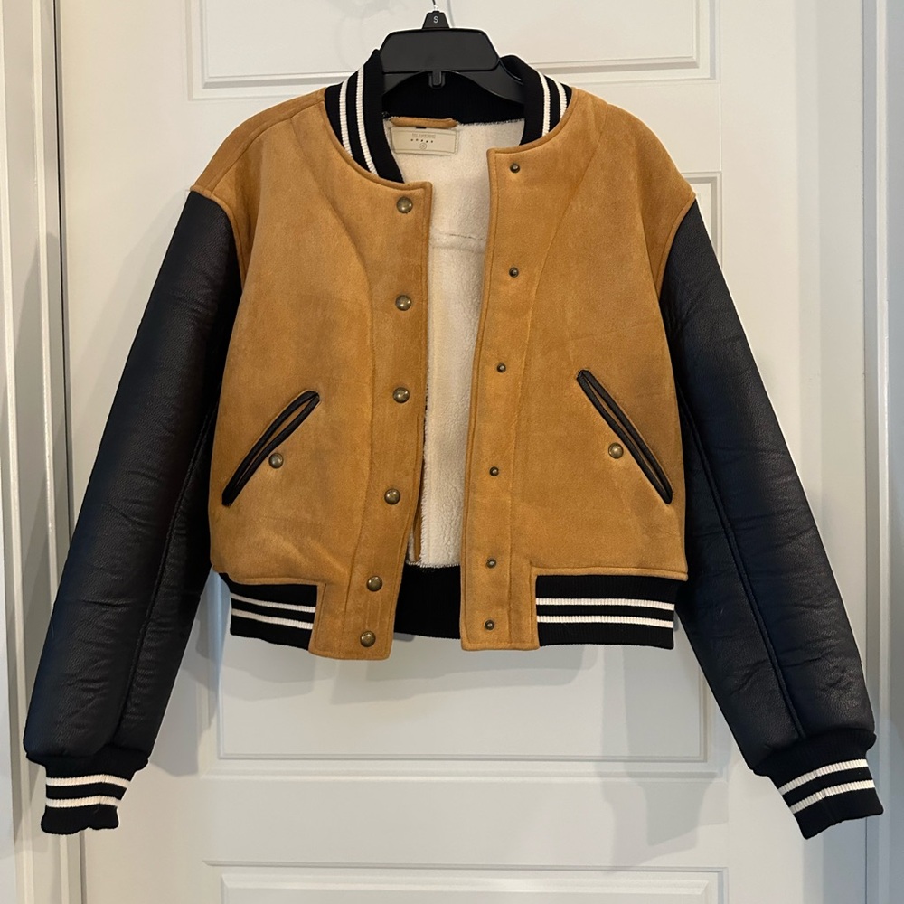 Bomber jacket with fur! Super cute and comfy